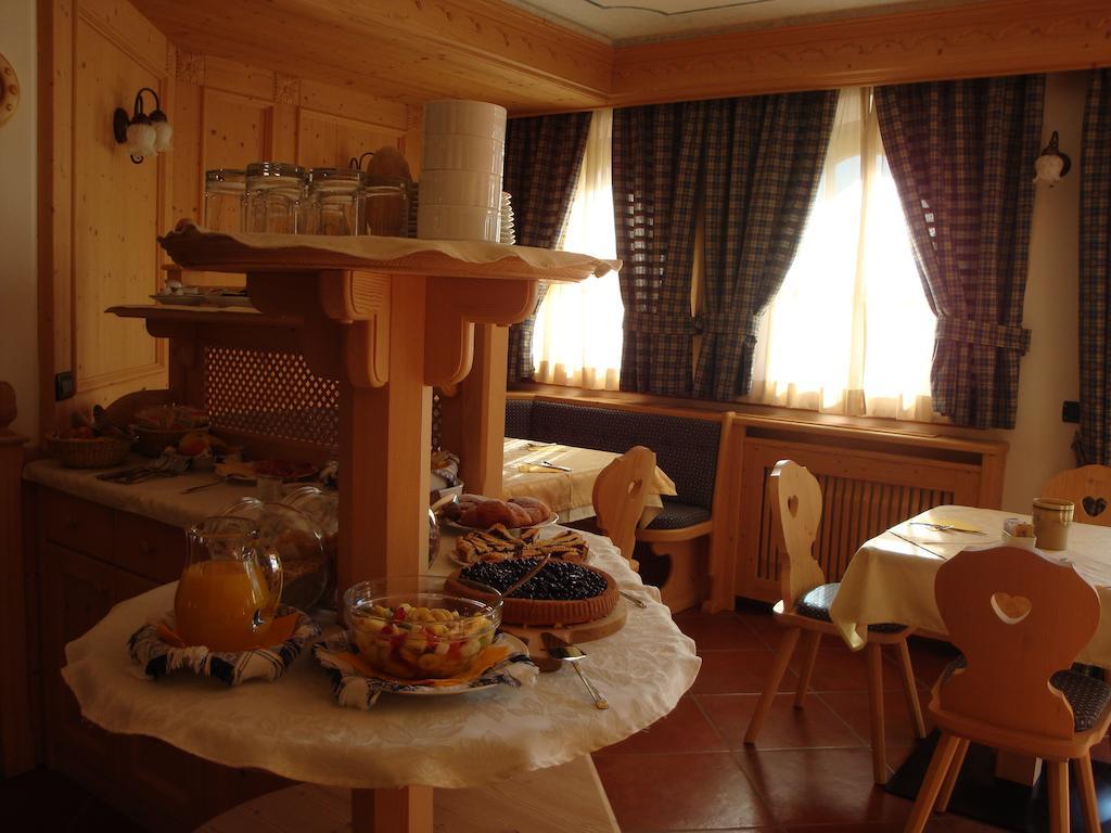 Bed and Breakfast Agritur Cornasest Breguzzo Zewnętrze zdjęcie