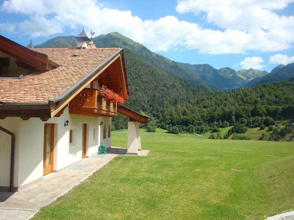 Bed and Breakfast Agritur Cornasest Breguzzo Zewnętrze zdjęcie