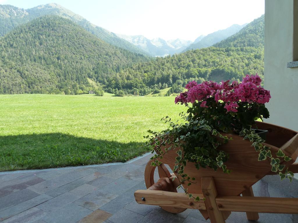 Bed and Breakfast Agritur Cornasest Breguzzo Zewnętrze zdjęcie