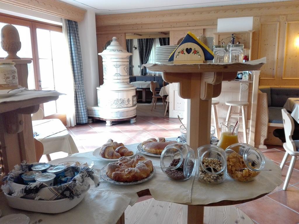 Bed and Breakfast Agritur Cornasest Breguzzo Zewnętrze zdjęcie